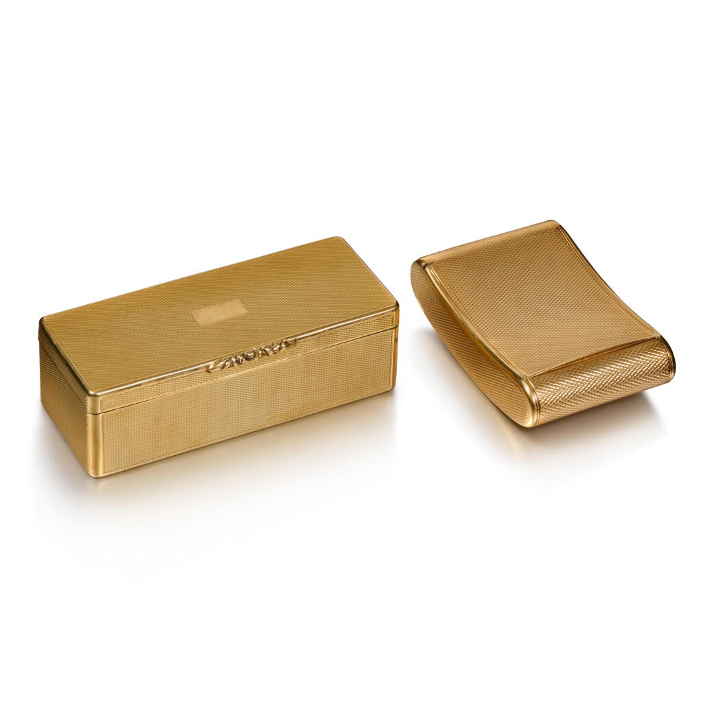 View full screen - View 1 of Lot 1118. Two gold snuff boxes, John Linnit & William Atkinson, London, 1811 and Louis-François Tronquoy, Paris, 1819-1838 .