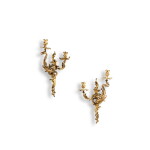 Paire d'appliques en bronze doré d'époque Louis XV, vers 1750, dans le style de Jacques Caffieri