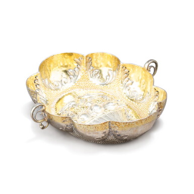 View full screen - View 1 of Lot 249. A large German parcel-gilt silver two-handled wine tasting bowl, Samuel Schneeweiss, Augsburg, 1685.