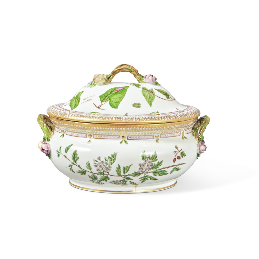 View full screen - View 1 of Lot 1158. A Royal Copenhagen 'Flora Danica' Tureen and Cover, Modern.