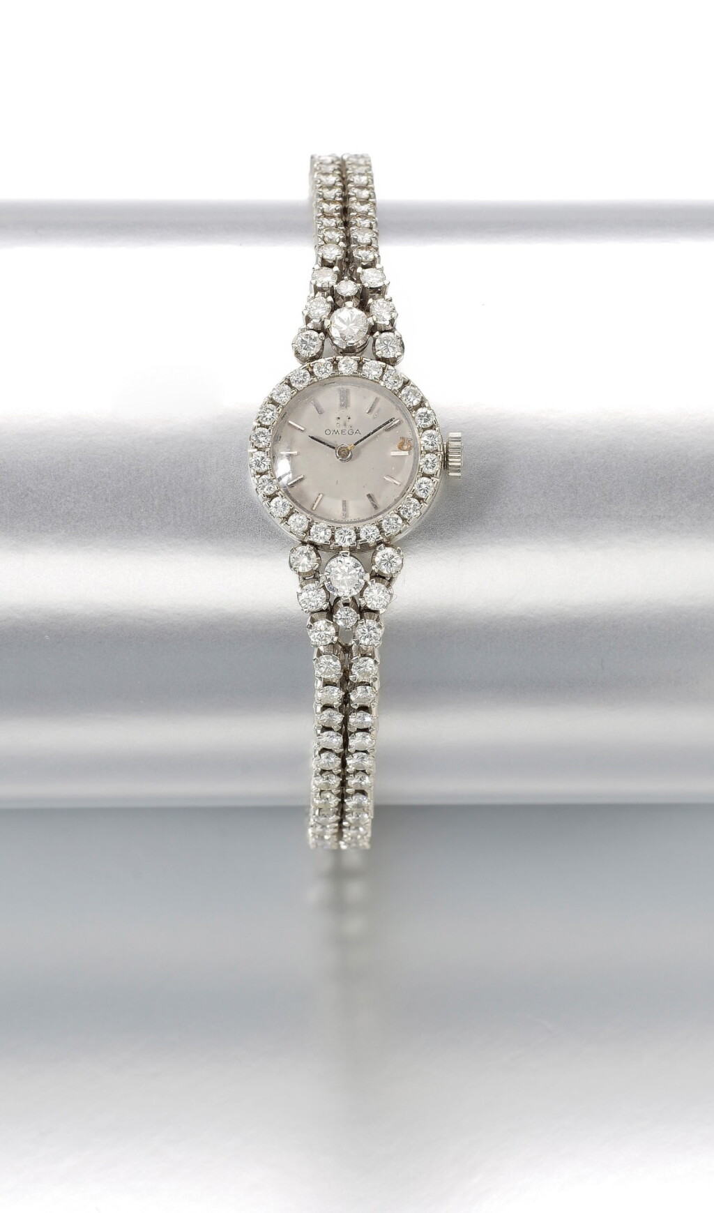 View full screen - View 1 of Lot 24. LADY'S DIAMOND WRISTWATCH | OMEGA, 1960s.