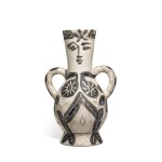 Vase deux anses hautes (A. R. 141)