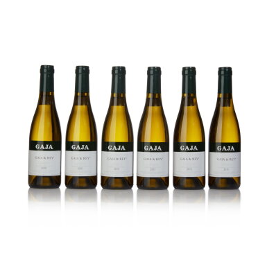 View full screen - View 1 of Lot 139. Gaia & Rey Chardonnay 2015 Gaja (12 HFBT).