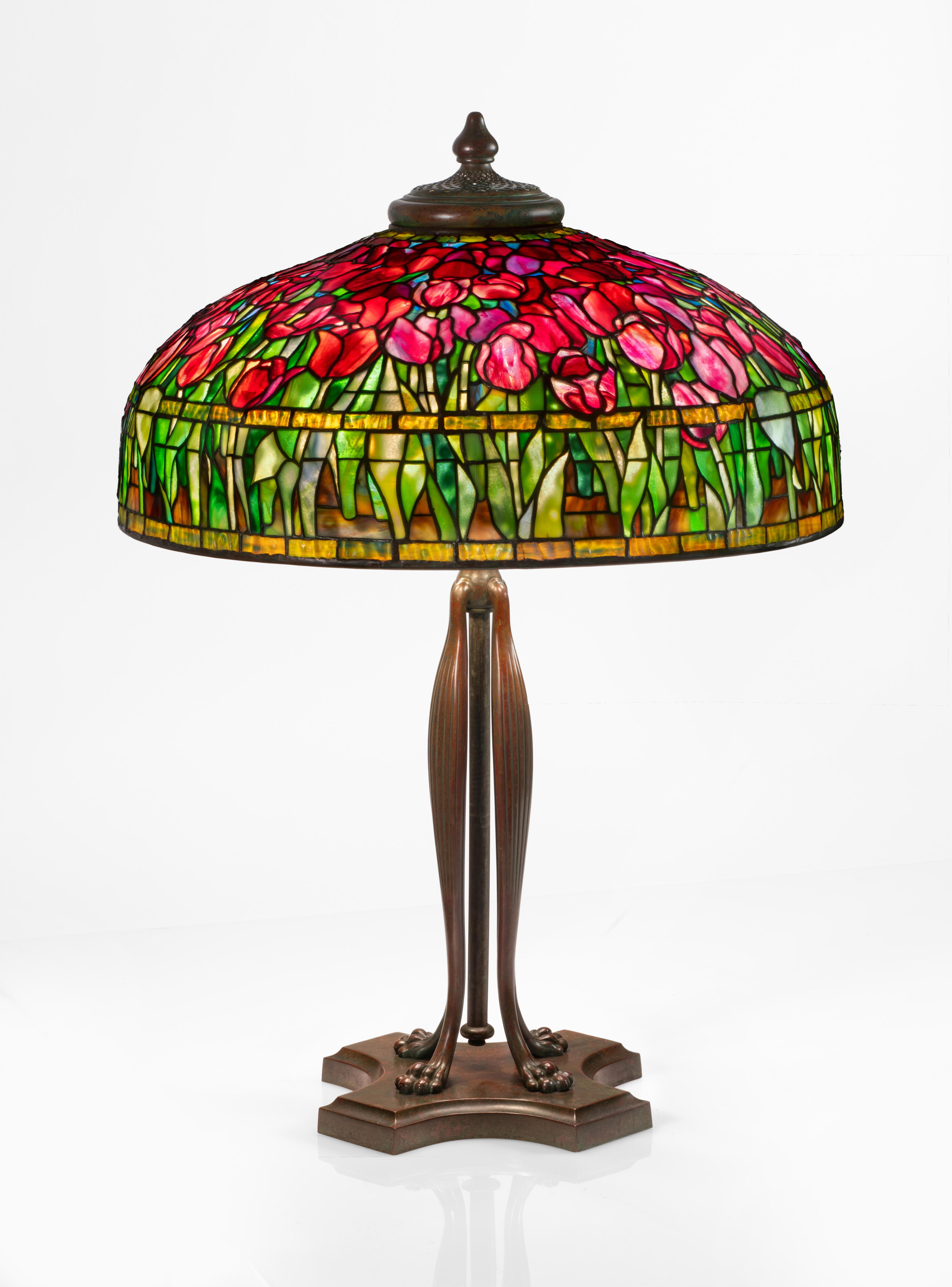 Tiffany Studios Tulip Table Lamp Louis Comfort Tiffany tiffany-studios-tulip-table-lamp-louis-comfort-tiffany