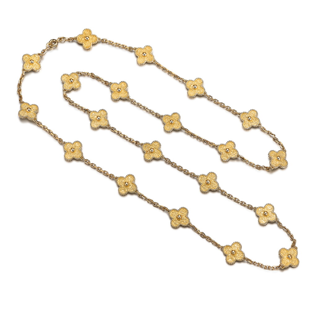 View full screen - View 1 of Lot 1913. ‘Vintage Alhambra’ Gold Necklace | 梵克雅寶 | ‘Vintage Alhambra’ K金 項鍊.