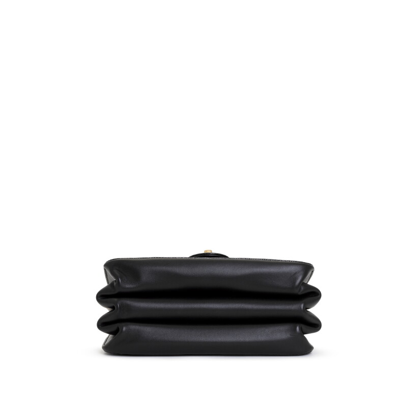 Cover image 0