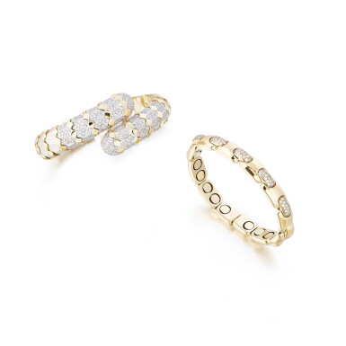 View full screen - View 1 of Lot 212. Deux bracelets or et diamants | Two gold and diamond bracelets.
