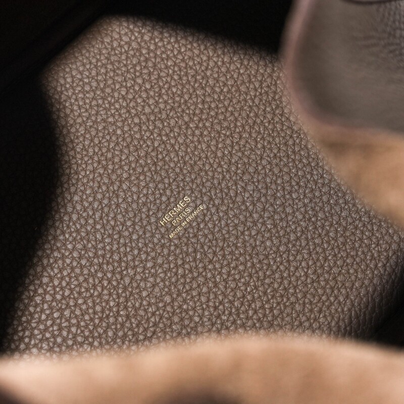 Cover image 0