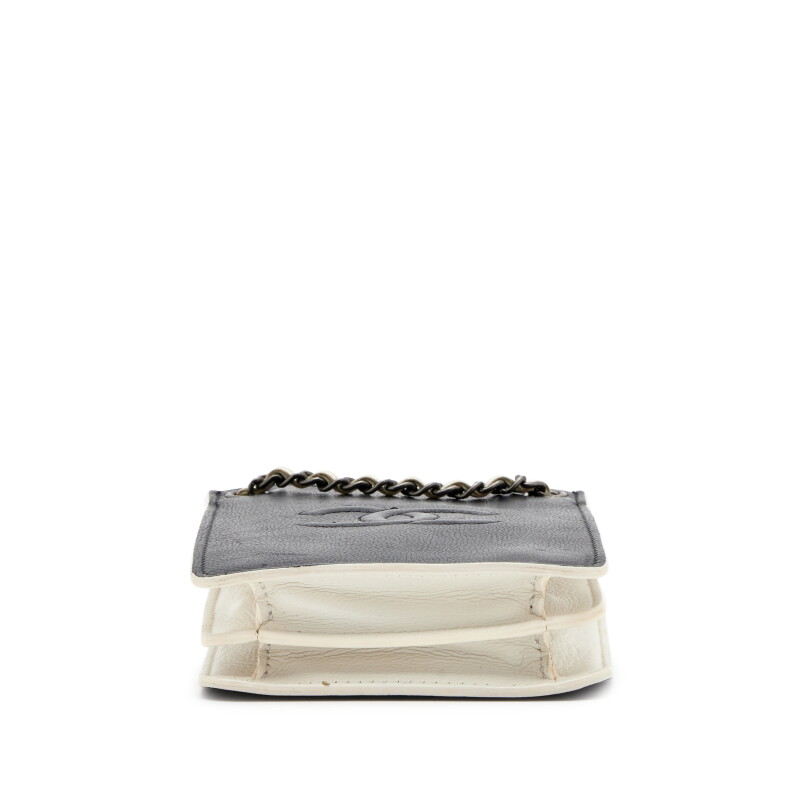 Cover image 0