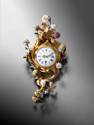 View full screen - View 1 of Lot 59. A Louis XV gilt-bronze and Meissen porcelain bracket clock | Cartel d'applique en bronze doré et porcelaine de Meissen d'époque Louis XV.