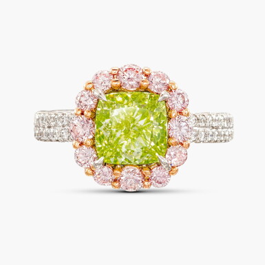 View full screen - View 1 of Lot 1751. Fancy Vivid Yellow-Green Diamond and Diamond Ring | 2.06克拉 彩黄綠色鑽石 配 鑽石 戒指.