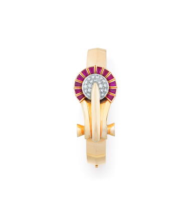 View full screen - View 1 of Lot 73. Montre bracelet de dame or et diamants .