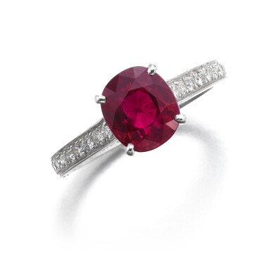View full screen - View 1 of Lot 136. Cartier | Fine ruby and diamond ring | 卡地亞 | 紅寶石配鑽石戒指.