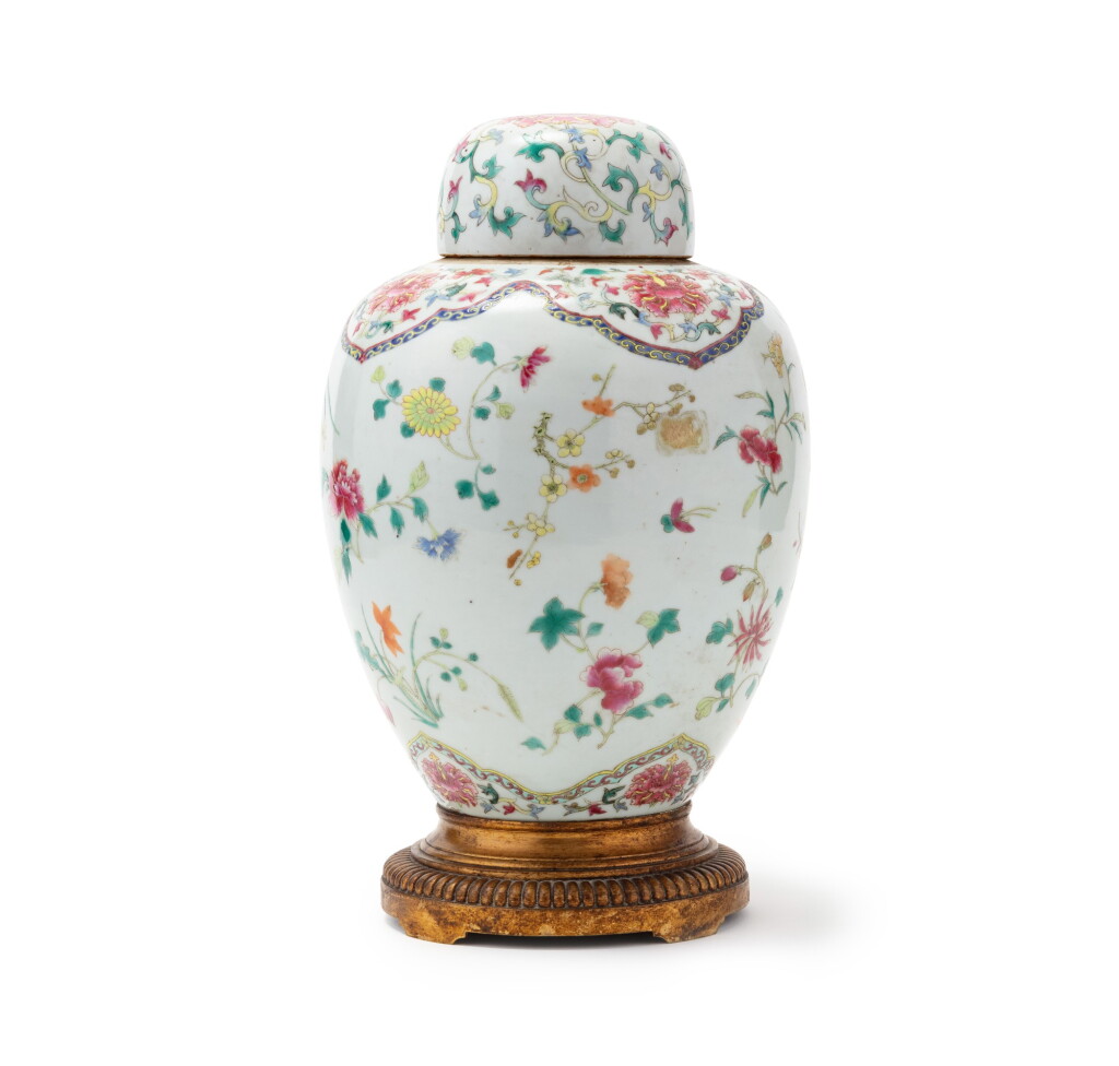 View full screen - View 1 of Lot 111. A famille rose 'floral' jar and cover Qing dynasty, 18th-19th century | 清十八至十九世紀 粉彩花卉紋蓋罐.