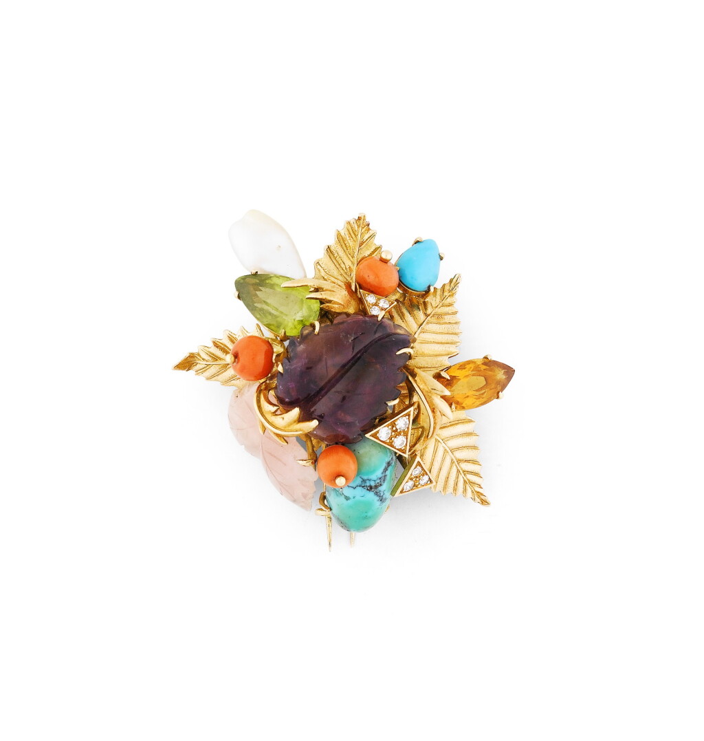 View full screen - View 1 of Lot 147. BROCHE PIERRES DE COULEUR, CORAIL, PERLE DE CULTURE ET DIAMANTS | COLOURED STONE, CORAL, CULTURED PEARL AND DIAMOND CLIP-BROOCH.