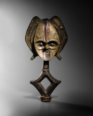 View full screen - View 1 of Lot 34. Kota Reliquary Figure, Gabon.