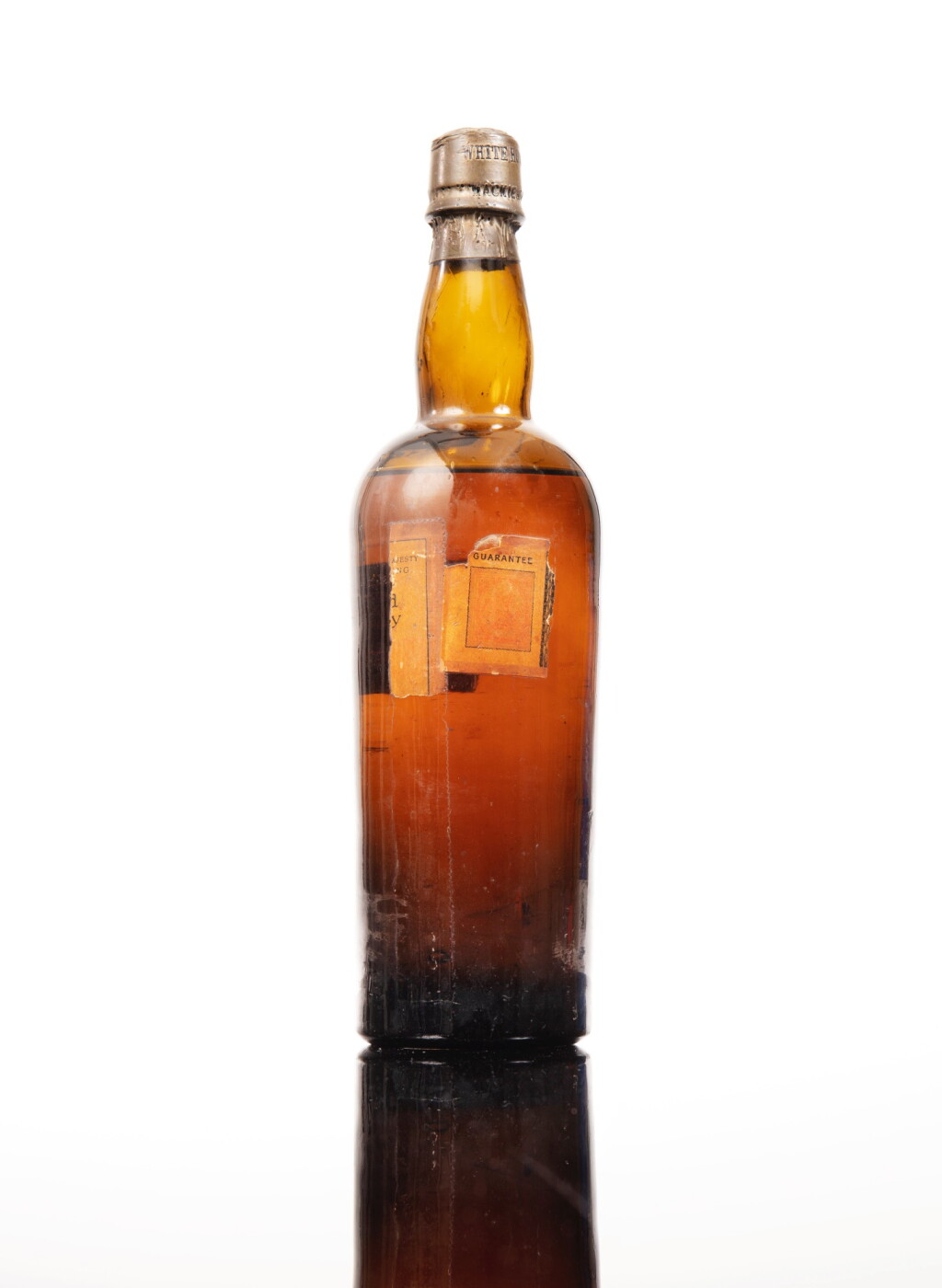 View full screen - View 1 of Lot 45. White Horse 40.0 abv 1900 .