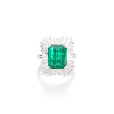 View full screen - View 1 of Lot 743. Emerald and diamond ring.