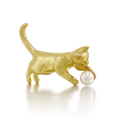 View full screen - View 1 of Lot 199. Gold and Cultured Pearl Cat Brooch .