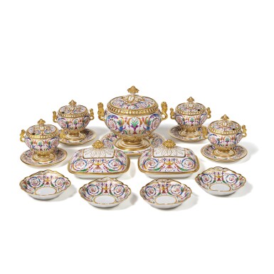 View full screen - View 1 of Lot 207. A Worcester (Flight, Barr & Barr) Extensive Dinner Service, Circa 1820.