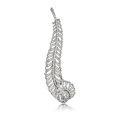 View full screen - View 1 of Lot 349. Diamond Brooch.