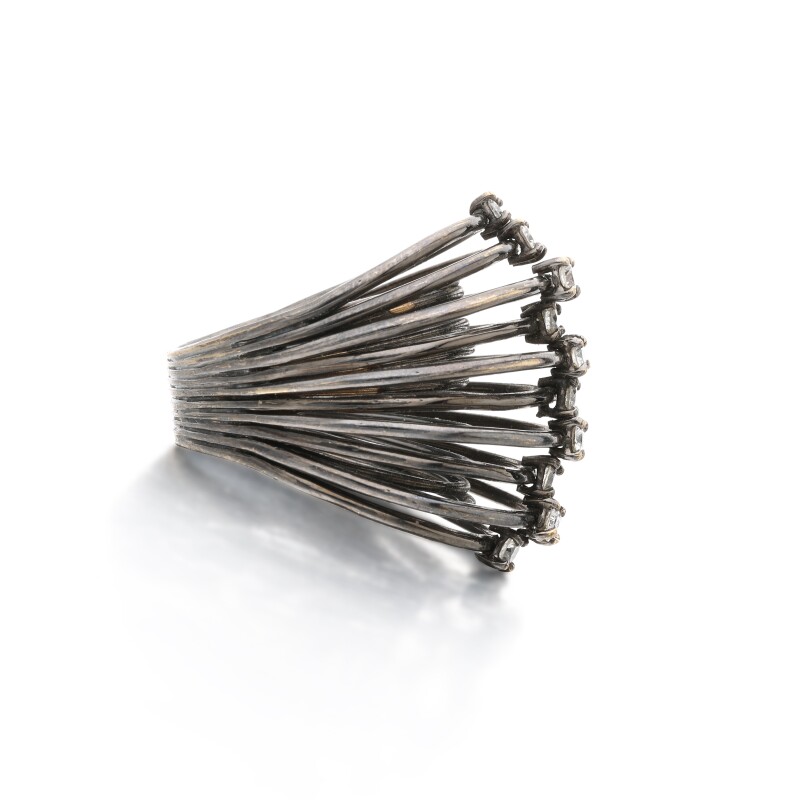 Cover image 0
