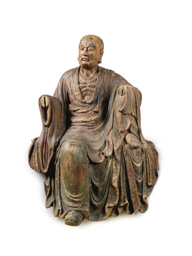 View full screen - View 1 of Lot 152. Grande figure de Luohan en bois polychrome sculpté début du XXE siècle | 二十世紀早期 木雕加彩羅漢坐像 | A large polychrome carved wood figure of a luohan, early 20th century.