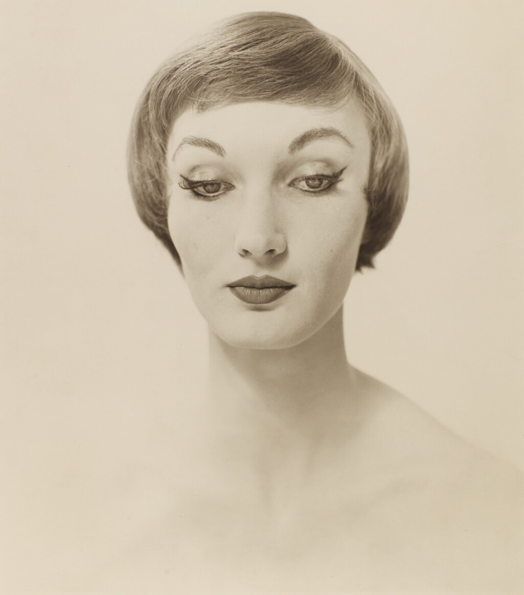View full screen - View 1 of Lot 10. ERWIN BLUMENFELD | EVELYN TRIPP, FASHION PORTRAIT, C. 1950.