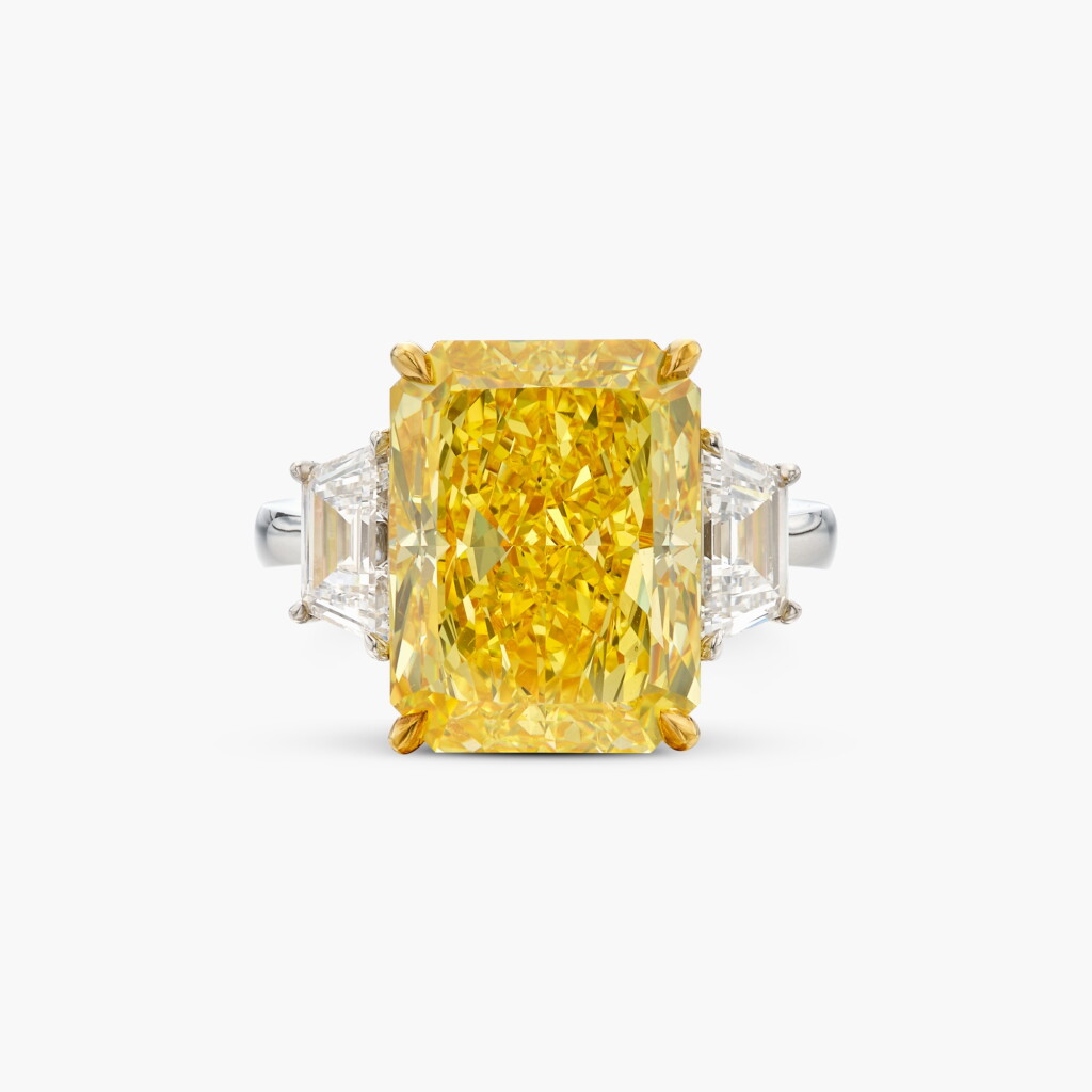 View full screen - View 1 of Lot 604. Fancy Vivid Yellow Diamond and Diamond Ring 10.19克拉 艷彩黃色鑽石 配 鑽石 戒指.