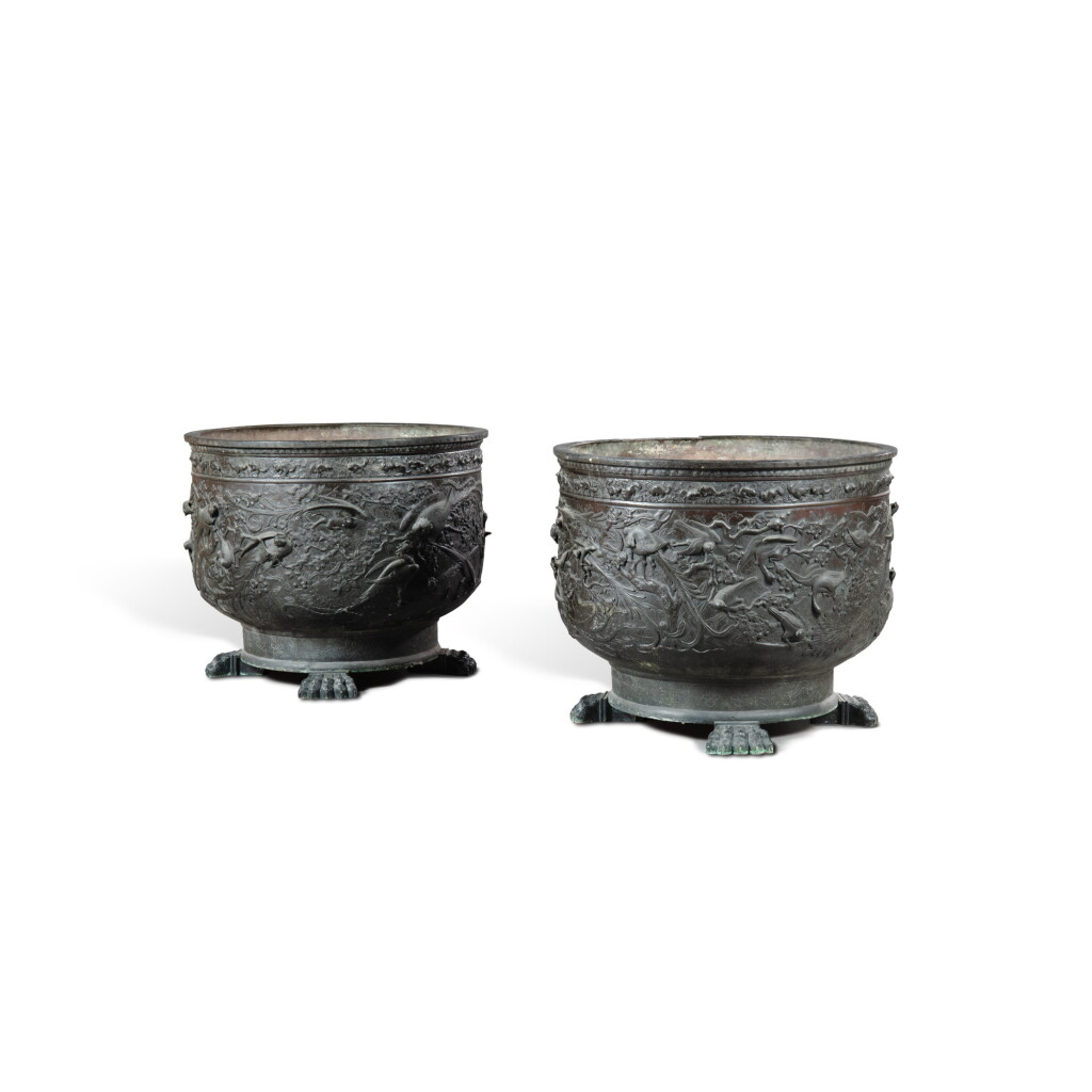 View full screen - View 1 of Lot 141. A pair of bronze flowerpots, early 20th century | Paire de cache-pots en bronze, XXe siècle.