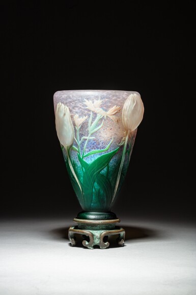 View full screen - View 1 of Lot 36. Tulipe et œillets vase, circa 1909.