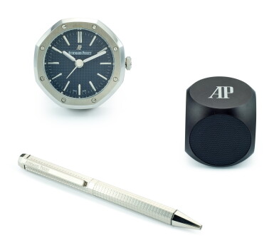 View full screen - View 1 of Lot 8009. AUDEMARS PIGUET | ROYAL OAK, A STAINLESS STEEL DESK CLOCK, BALLPOINT PEN AND SPEAKER, CIRCA 2015.