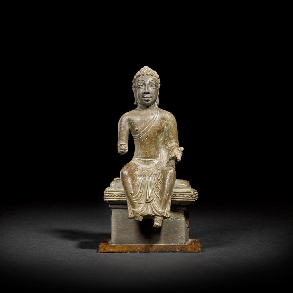 View full screen - View 1 of Lot 810. A silver-inlaid copper alloy figure of seated Buddha, Thailand, Mon Dvaravati, circa 8th century.