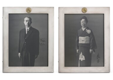 View full screen - View 1 of Lot 109. A PAIR OF FRAMED PHOTOGRAPHS OF THE SHOWA EMPEROR AND EMPRESS, SHOWA PERIOD, 20TH CENTURY.