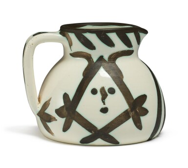 View full screen - View 1 of Lot 23. PABLO PICASSO | PICHET TÊTES (A. R. 221).