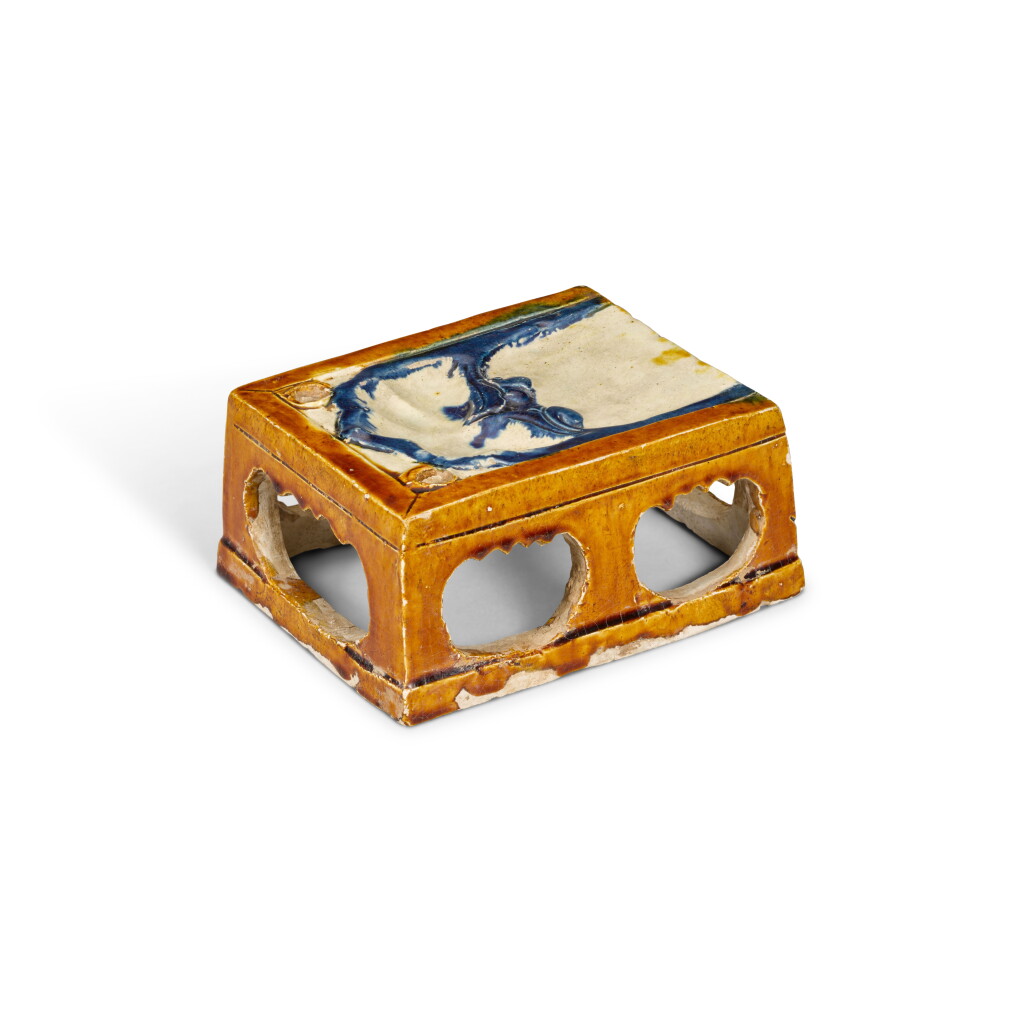 View full screen - View 1 of Lot 116. A blue and sancai-glazed inkstone, Tang / Liao dynasty.