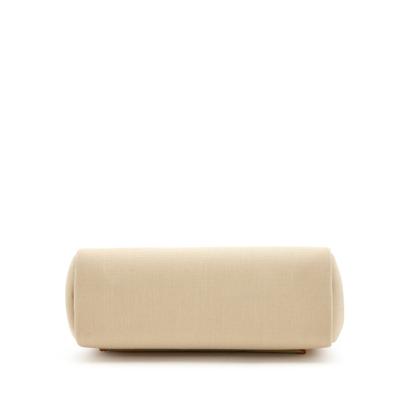 Cover image 0