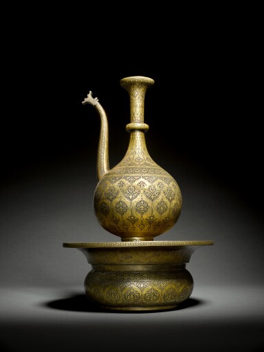 View full screen - View 1 of Lot 75. A fine and rare large Safavid ewer and basin, Persia, 16th century.