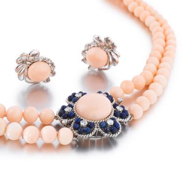 View full screen - View 1 of Lot 187. Coral, lapis lazuli and diamond necklace and pair of ear clips | Collana e orecchini in corallo, lapislazzuli e diamanti.