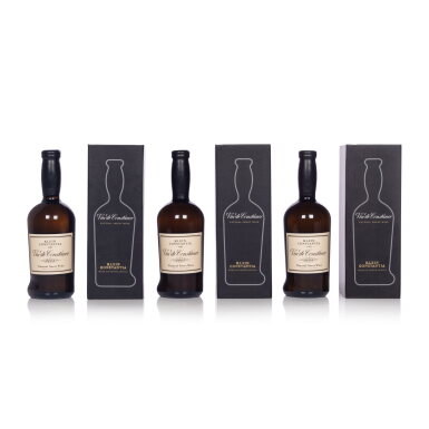View full screen - View 1 of Lot 738. Klein Constantia: Constantia Vin De Constance 2015 (6 BT50).