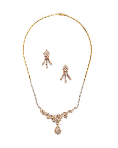 View full screen - View 1 of Lot 83. DEMI-PARURE DIAMANTS | DIAMOND DEMI-PARURE.