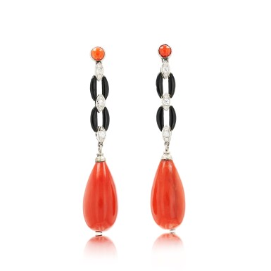 View full screen - View 1 of Lot 36. Paire de pendants d'oreille corail, émail et diamants | Pair of pendent coral, enamel and diamond earrings.