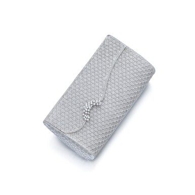 View full screen - View 1 of Lot 882. Gold and diamond evening bag.