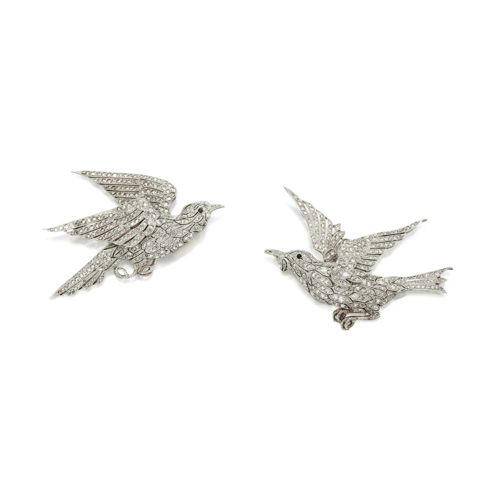 View full screen - View 1 of Lot 47. Van Cleef & Arpels | Pair of Diamond Brooches, France 梵克雅寶 鑽石別針一對,法國.
