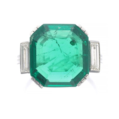 View full screen - View 1 of Lot 1036. Emerald and diamond ring.