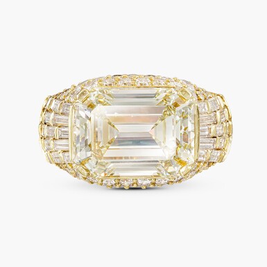 View full screen - View 1 of Lot 1677. Fancy Light Yellow Diamond and Diamond 'Trombino' Ring | 7.50克拉 淡彩黃色鑽石 配 鑽石 'Trombino' 戒指.