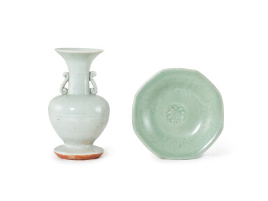 View full screen - View 1 of Lot 5101. A Longquan celadon vase and a Longquan celadon carved octagonal dish Ming dynasty 明 龍泉龍耳瓶及龍泉八角刻花小盤一組兩件.