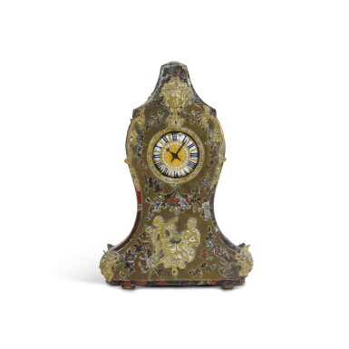 View full screen - View 1 of Lot 83. A Louis XIV gilt-brass oignon watch, circa 1700 in a turtleshell contra-boulle stand .