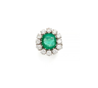 View full screen - View 1 of Lot 24. EMERALD AND DIAMOND RING (ANELLO CON SMERALDO E DIAMANTI) .
