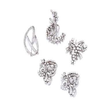 Voir en plein écran - Voir 1 du lot 80. Ensemble de broches diamants.